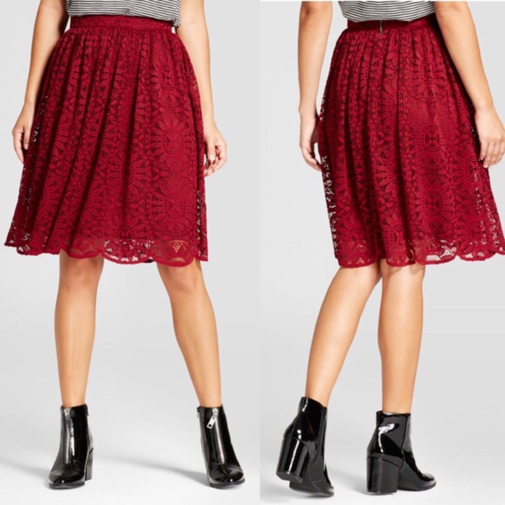 Xhilaration Women's Lace Knee-Length Lined Skirt